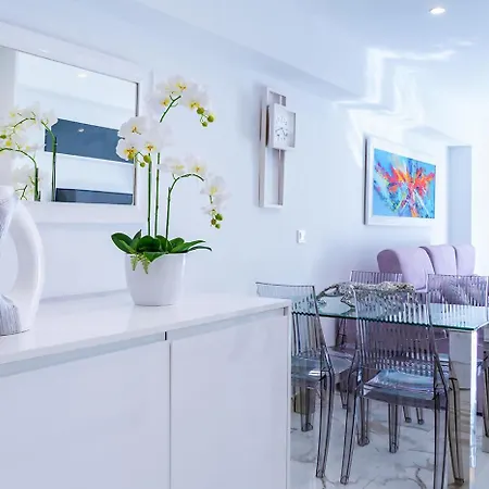 Edificio Astoria Apartment *