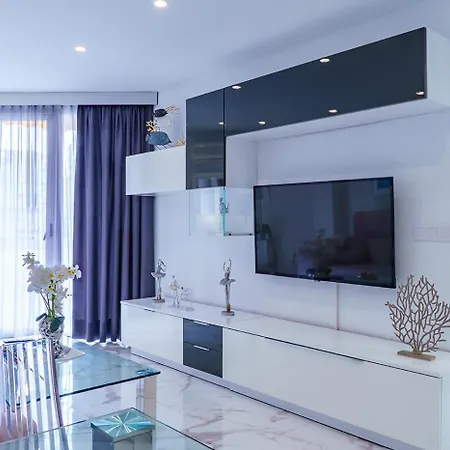 Edificio Astoria Апартаменты